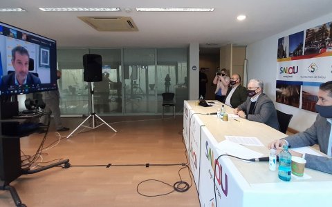 Un video conferència de l'alcalde i regidors de Salou. FOTO: CEDIDA.