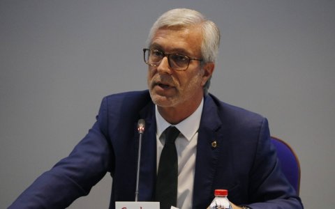Josep Fèlix Ballesteros durant la seva compareixença a la Cambra de Comerç de Tarragona. FOTO: CEDIDA.