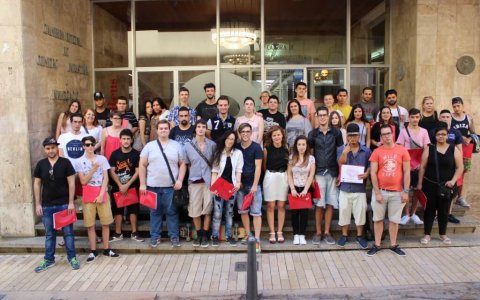 Joves d'entre 16 i 29 anys han rebut formació a la Cambra de Comerç de Reus.