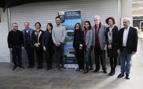 Els representants del Patronat de Turisme de la Diputació de Tarragona, Vila-seca, Salou, Cambrils i de la FEHT. FOTO: CEDIDA.