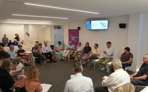 Una vintena d'experts han debatut sobre els reptes del sistema sociosanitari.