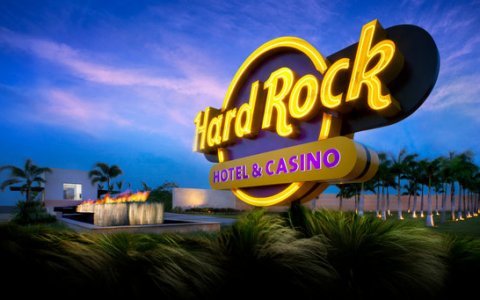 Un cartell de Hard Rock. FOTO: ACN.