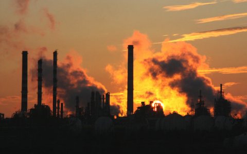 Una imatge de la indústria química de Tarragona. FOTO: ACN.