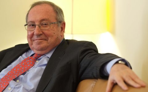 Josep Lluís Bonet entregó los Premis a la Internacionalització en Tarragona. FOTO: XAVI JURIO.