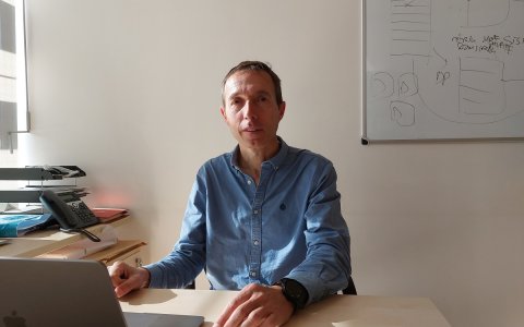 Josep Domingo-Ferrer, líder del grup CRISES i un referent en ciberseguretat.