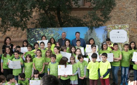 El lliurament dels premis del concurs d'Instagram convocat per la DOP Siurana. FOTO: CEDIDA.