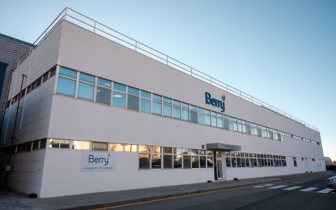 El centre de producció de Berry a La Selva del Camp, un dels més importants d'Europa de la companyia.
