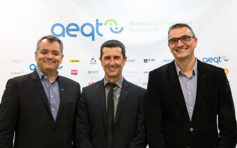 Folgado (centre), amb Rodrigo Cannaval (esquerra de la imatge) i Ignasi Cañagueral. FOTO: CEDIDA.